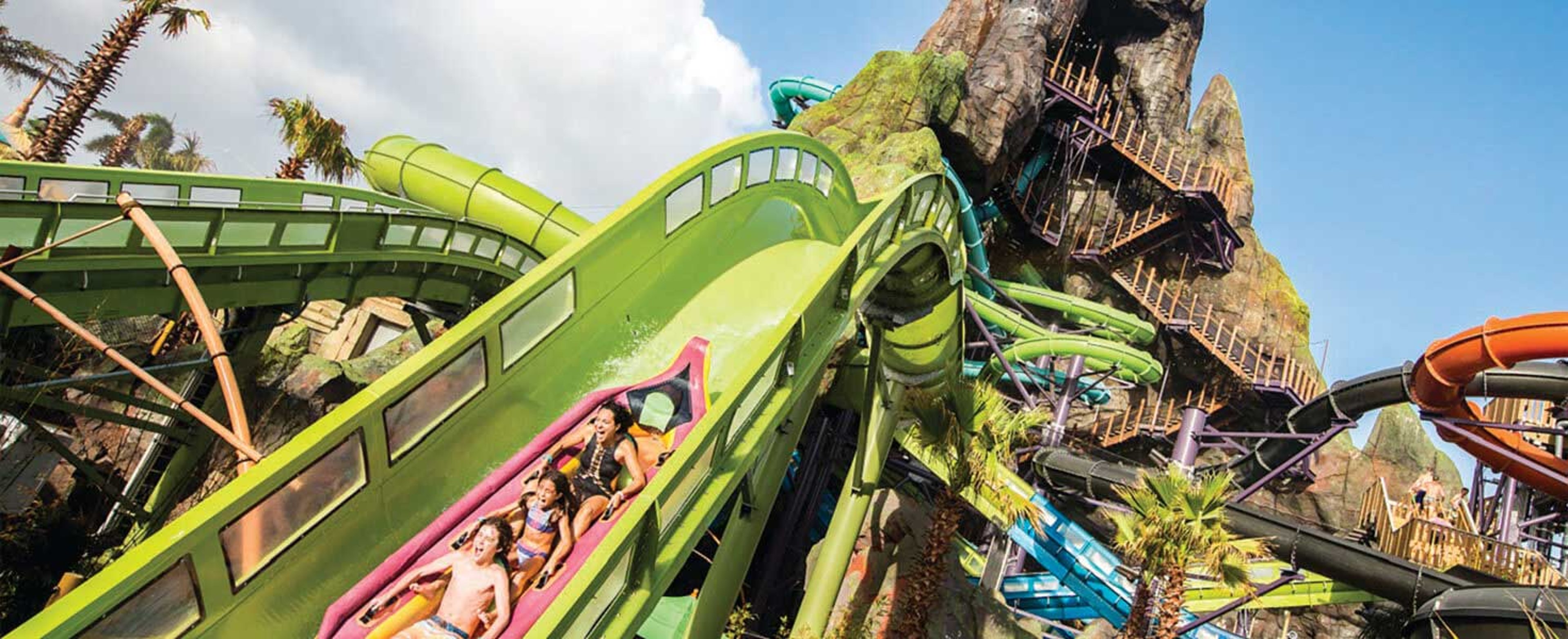 Krakatau Aqua Coaster in Universal