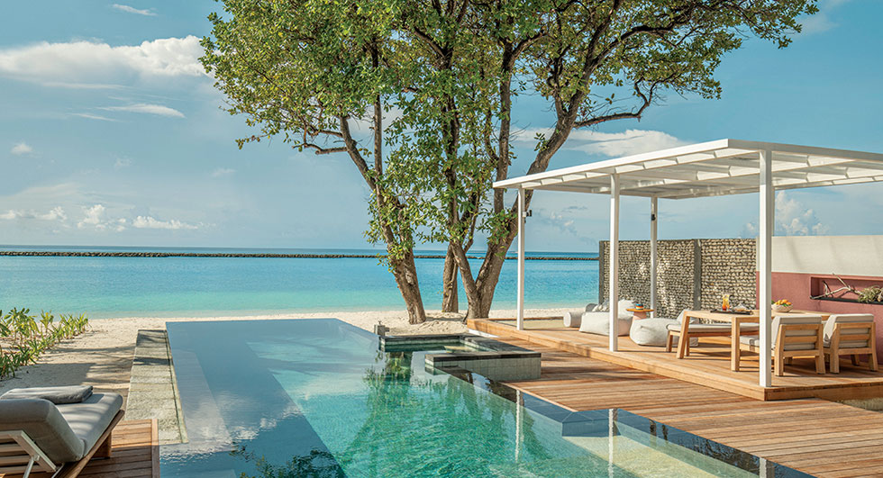 Premier Oceanfront Bungalow with Pool at the Four Seasons Landaa Giraavaru in Baa Atoll. Photo courtesy of Ken Seet/Four Seasons Hotels 