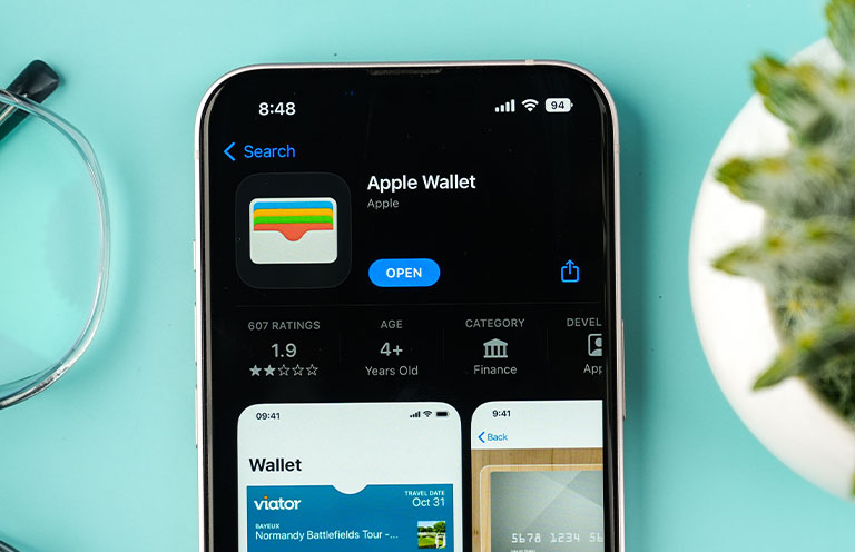 Screenshot of the Apple Wallet app