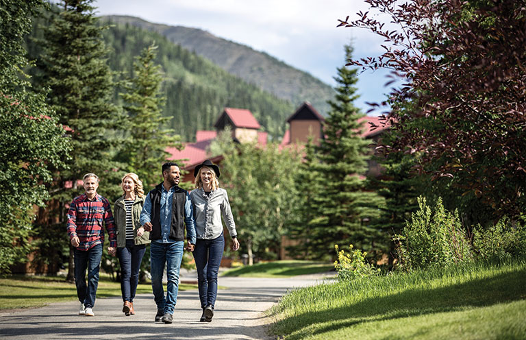 People walking away from Alaska Denali Lodge