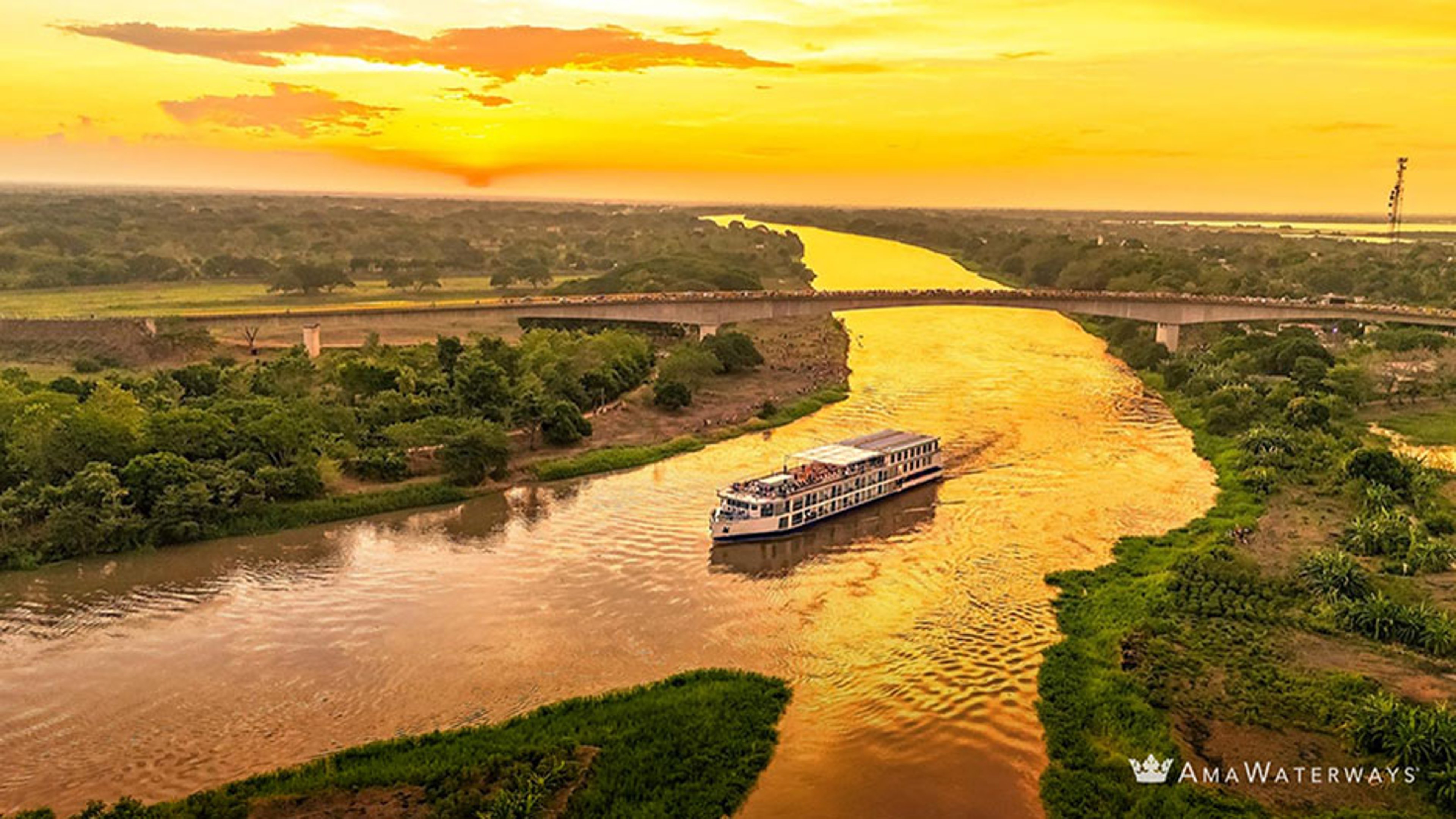 AmaMagdalena Cruise Ship