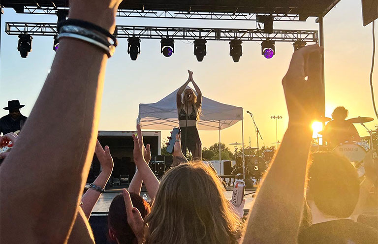 live music at rt 66 fest