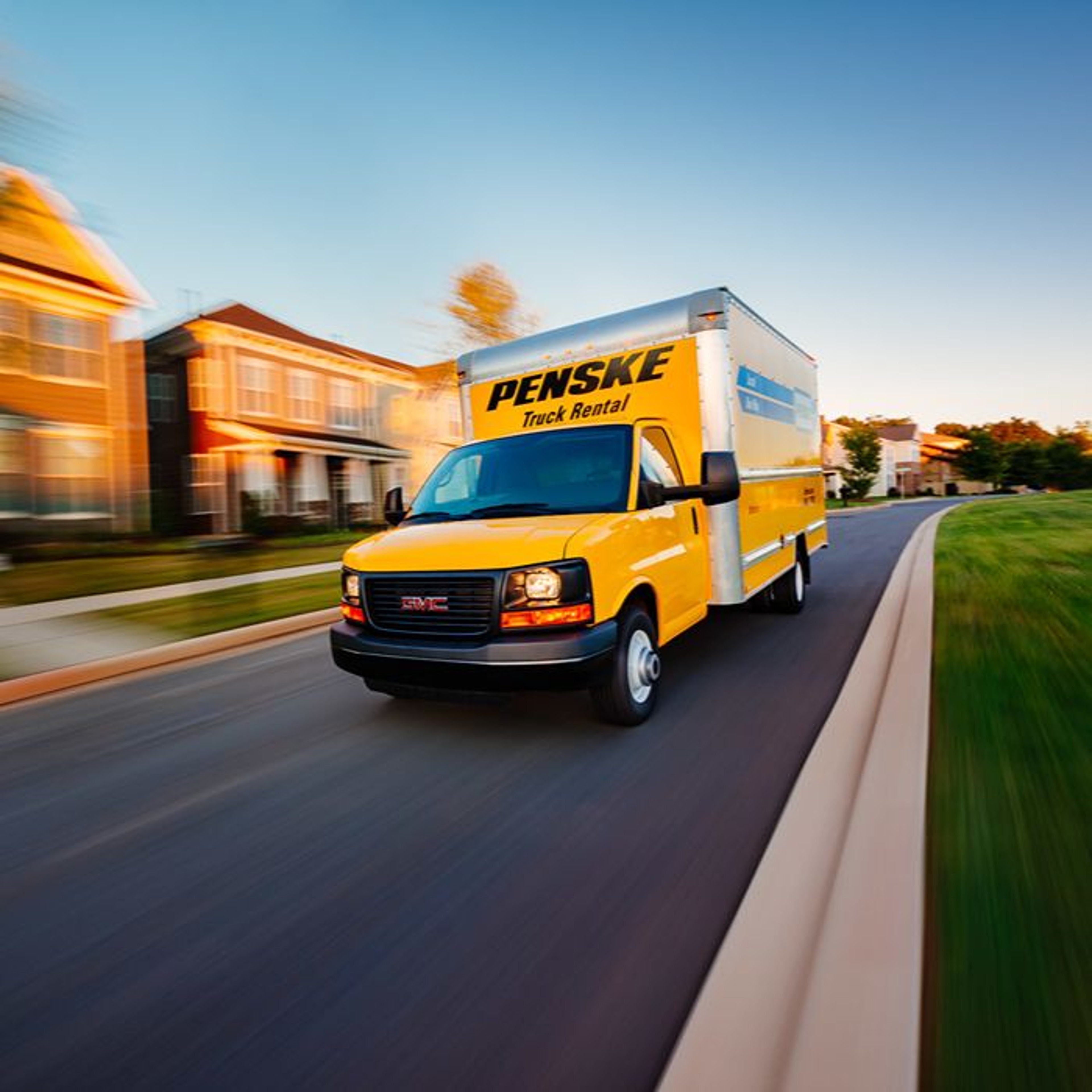 Reserve a Penske moving truck with AAA savings
