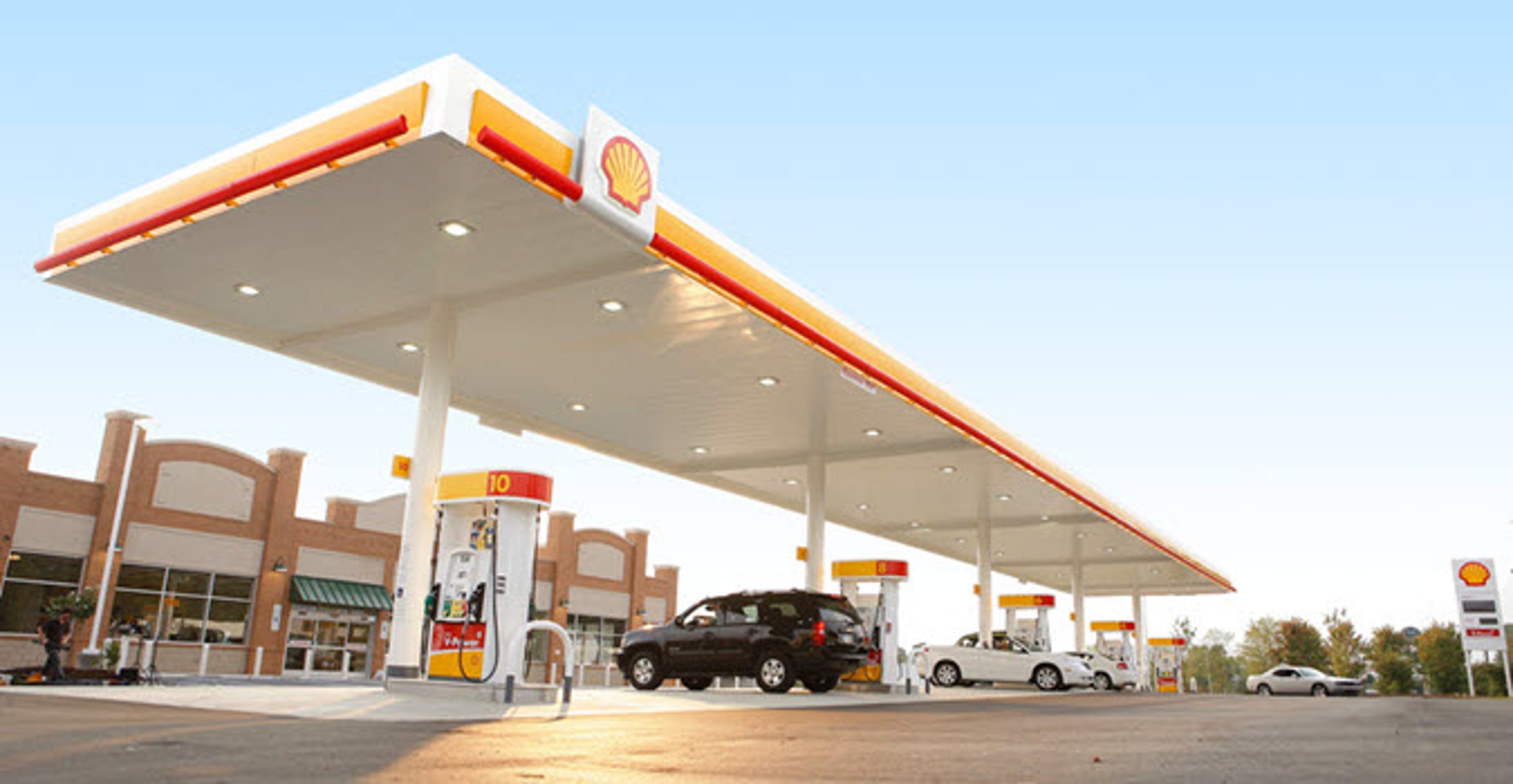 Shell gas station at dusk