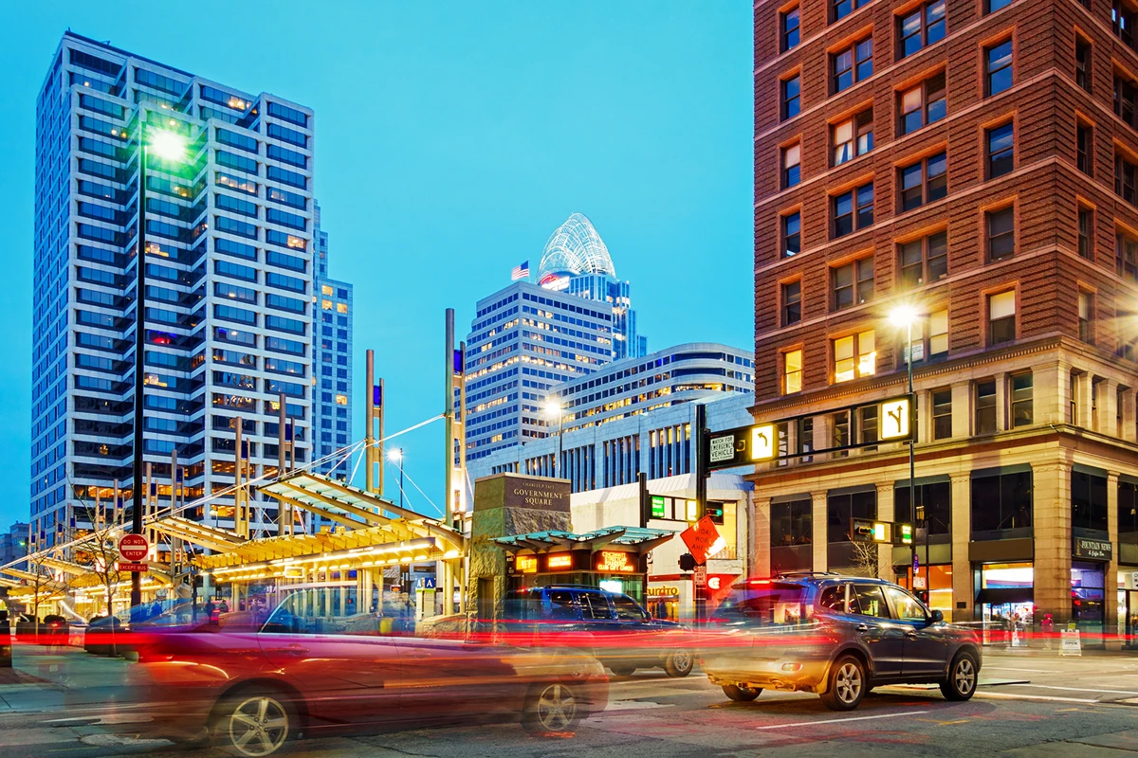 Downtown Cincinnati driving cars