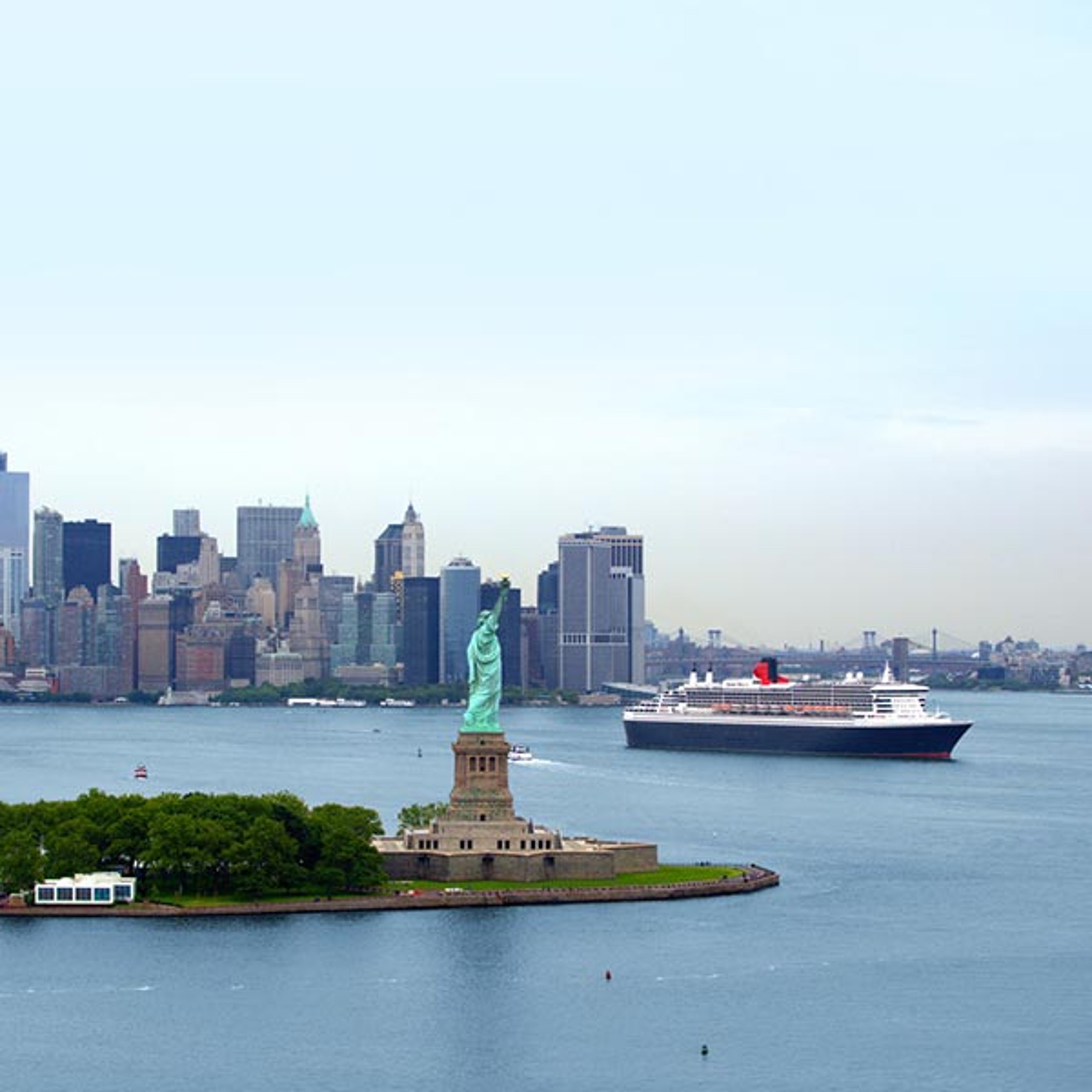Cunard ship sailing from New York City