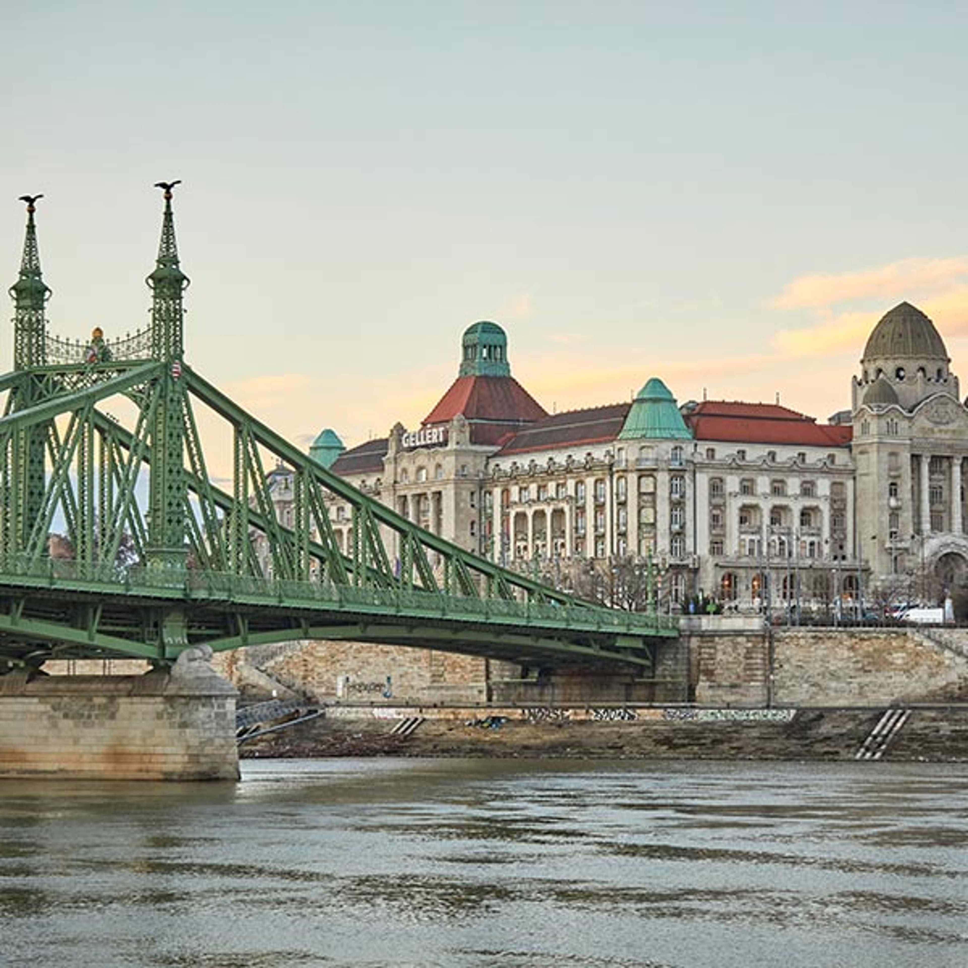 Beautiful bridge and building in Budapest