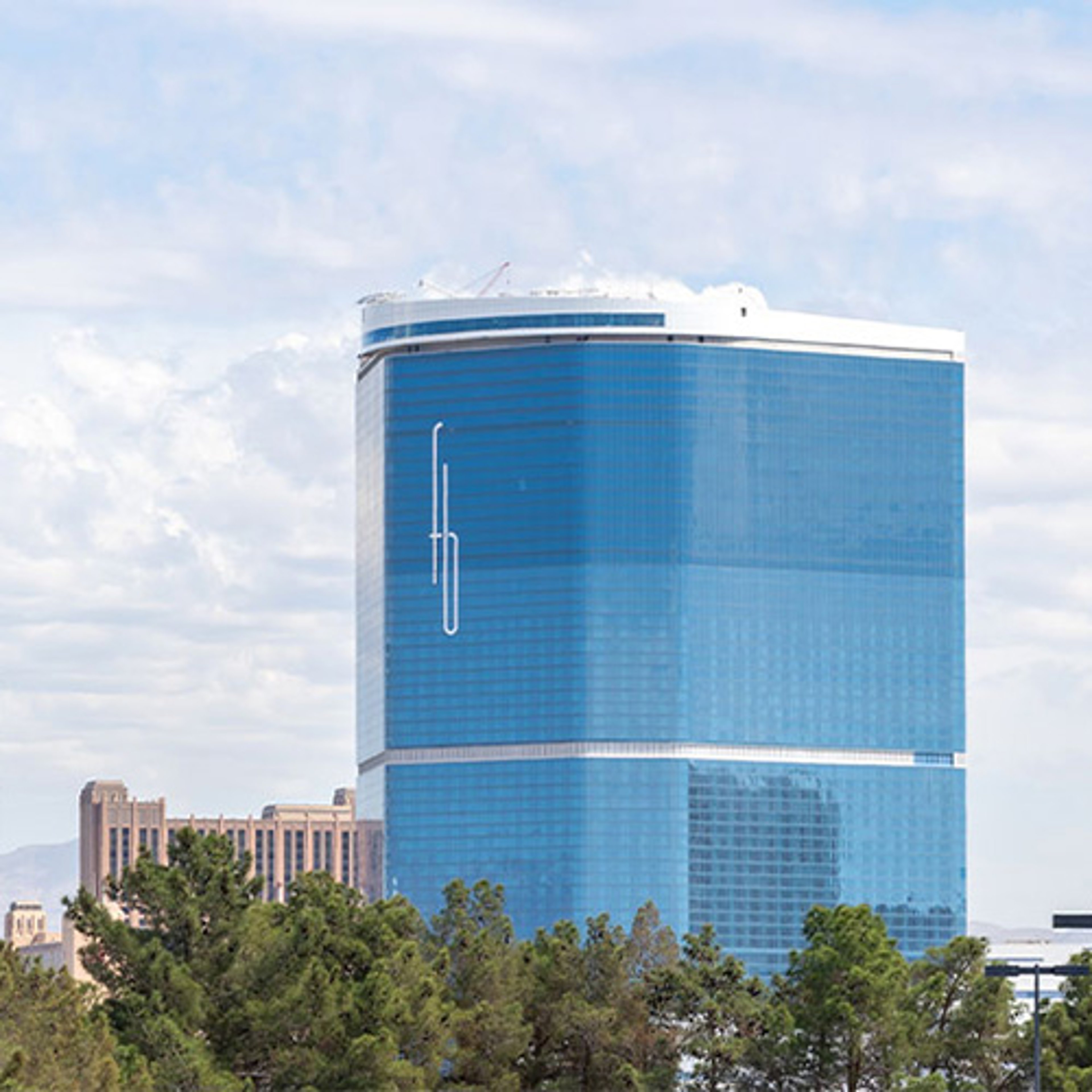Exterior view of the Fountainbleau Las Vegas resort