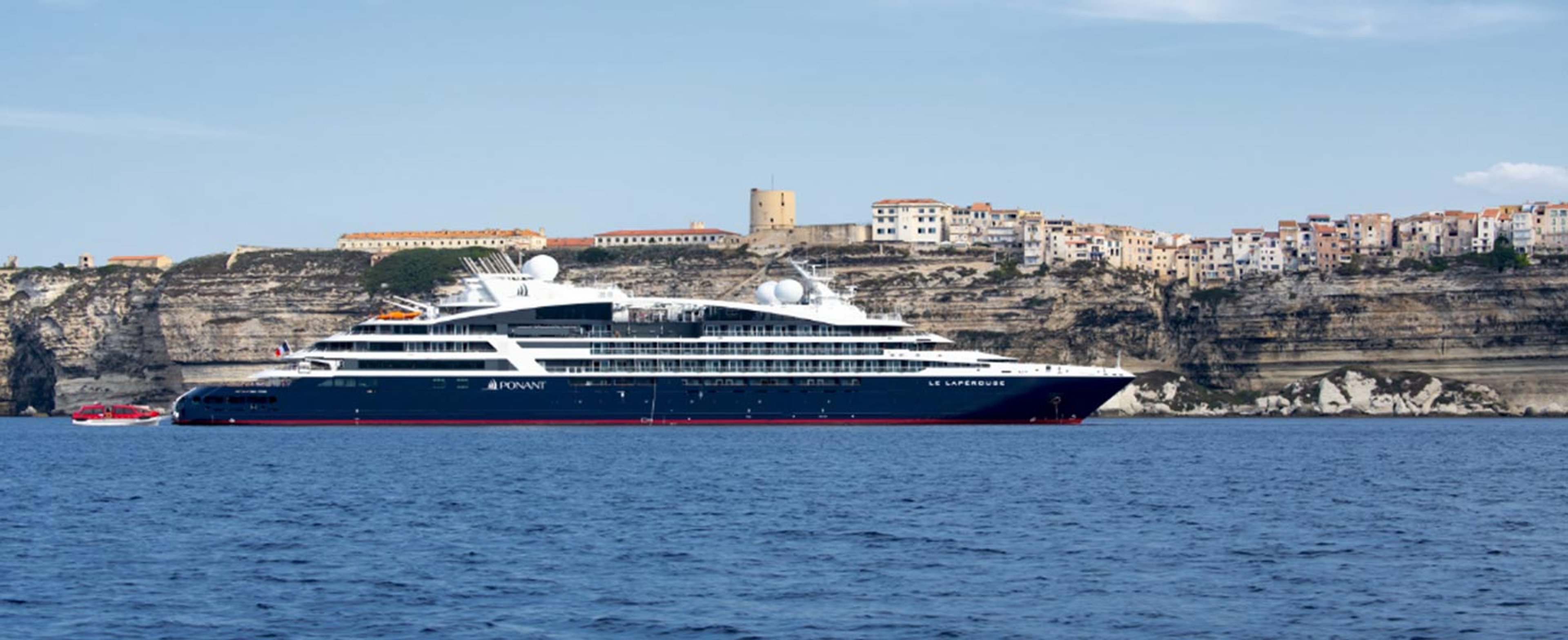 PONANT-ship-off-coast-of-Sicily_