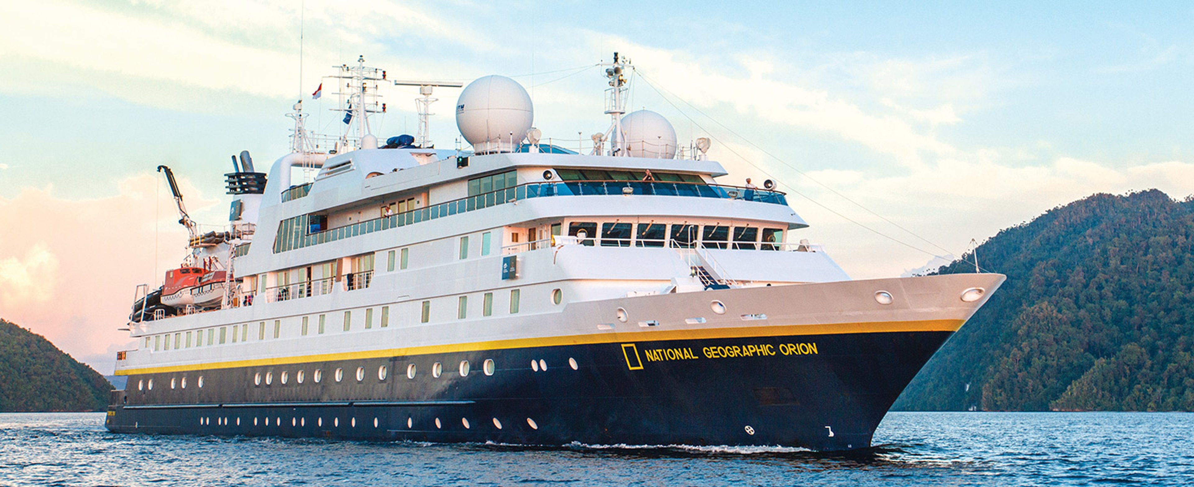 National Geographic-Lindblad Orion cruising