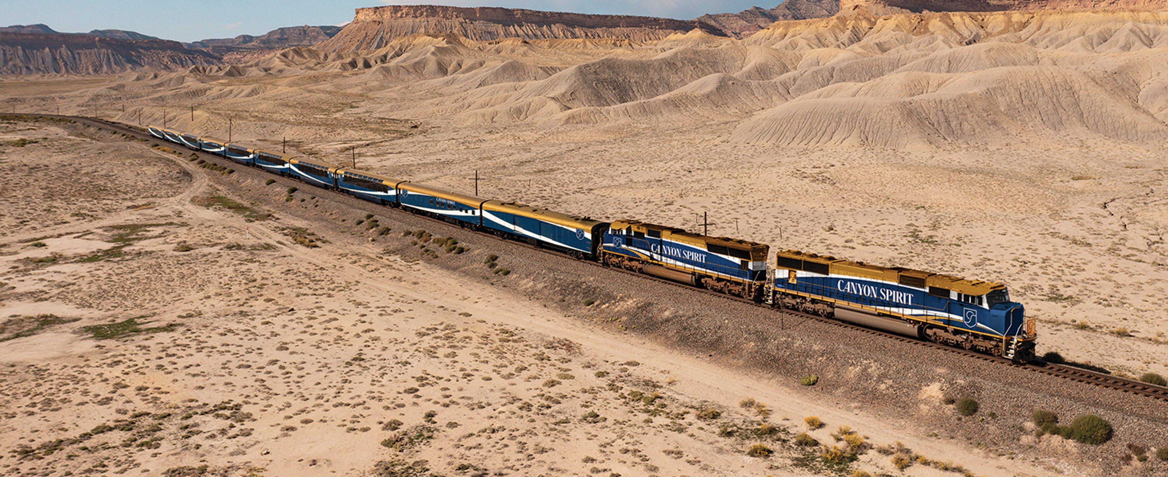 Canyon Spirit Luxury rail train traveling through Seven Mile Canyon