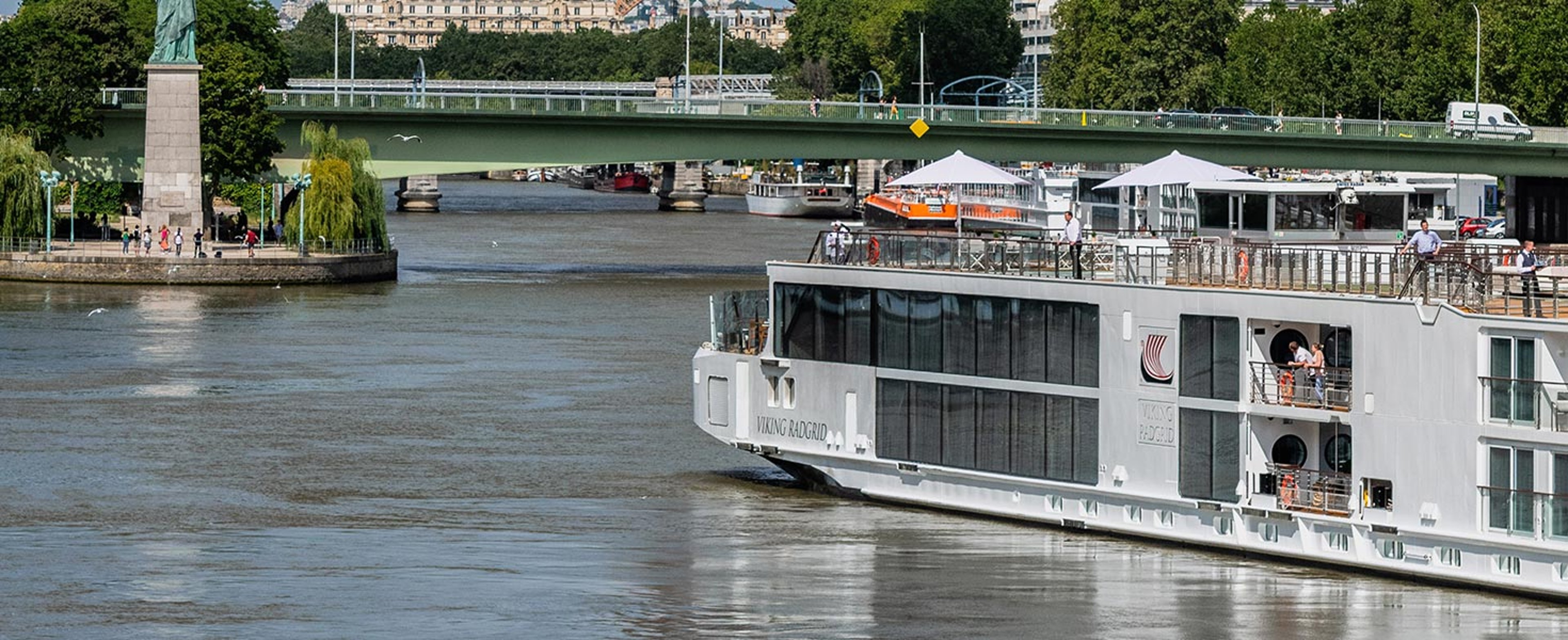 Viking ship sailing the Rhine in Paris