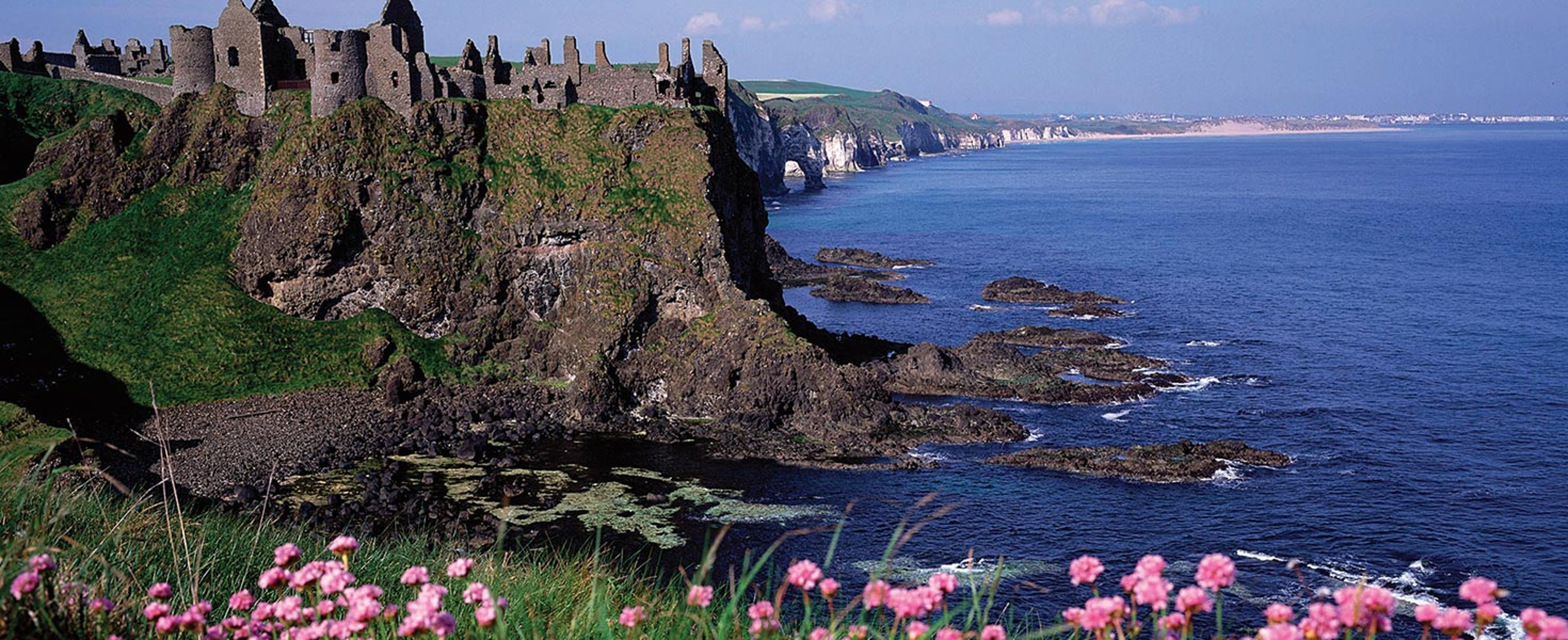Ireland cliffs overlooking the ocean