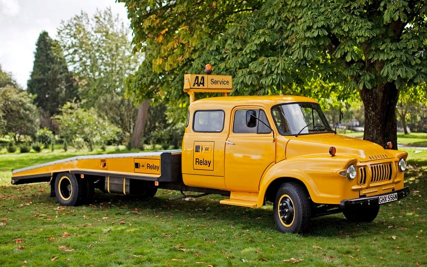 Aa bedford j 3 transporter heritage patrol vehicle 855x 535