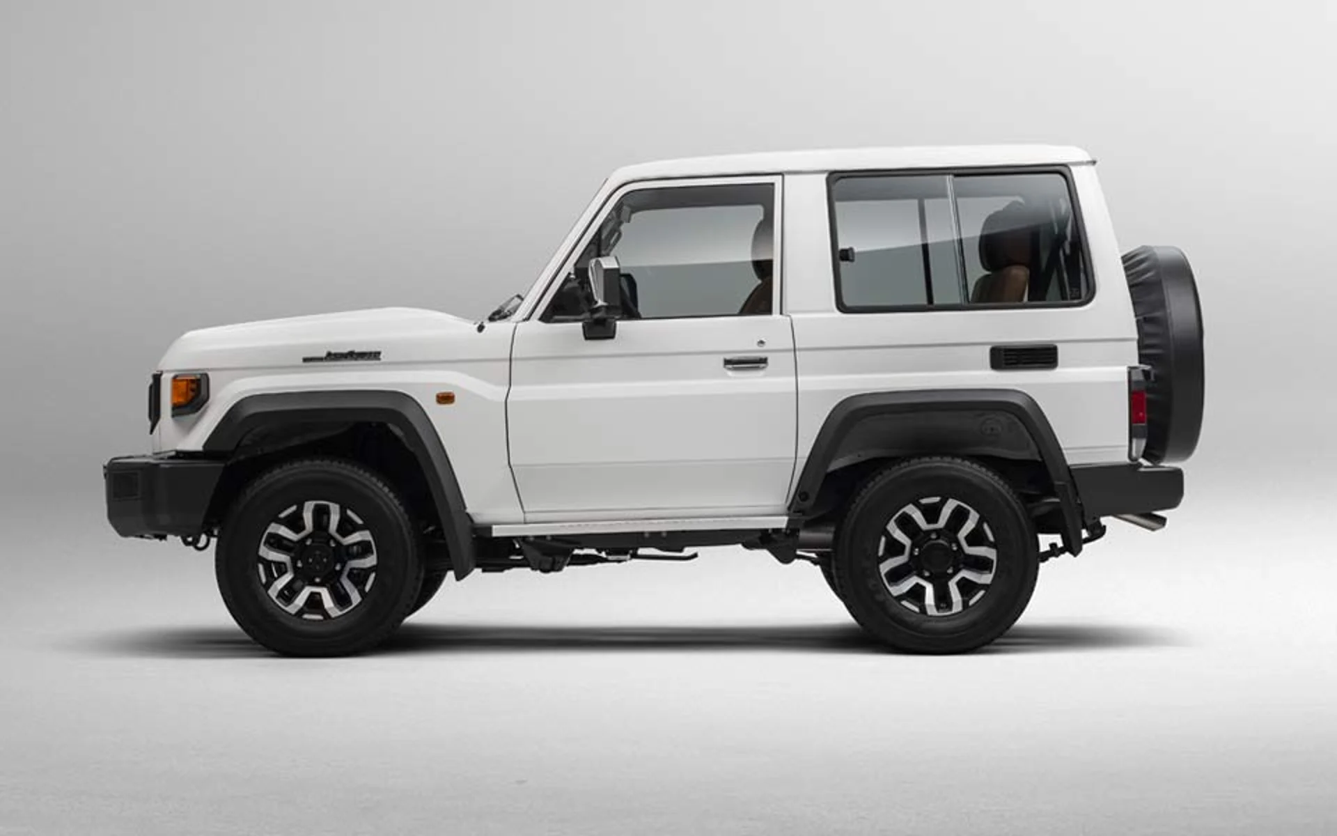 Durability and ease of use, down to the last hook