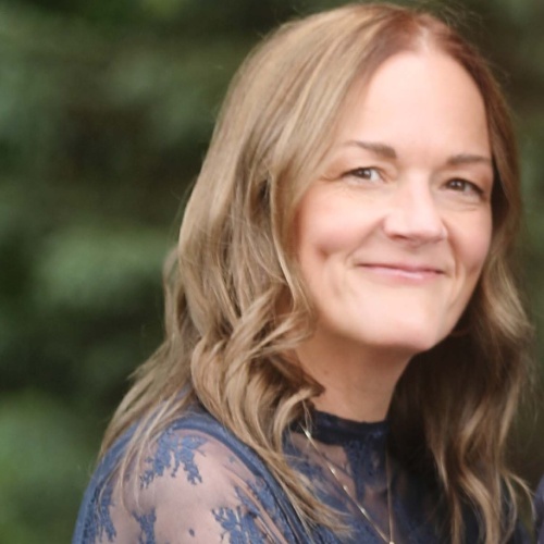 sharon bezenek profilephoto