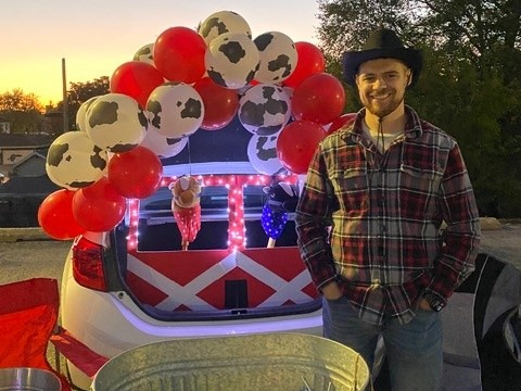 zachary wilke carouselimages trunkortreatphoto