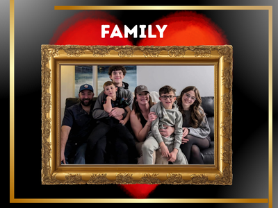 marie lacaria carouselimages family2