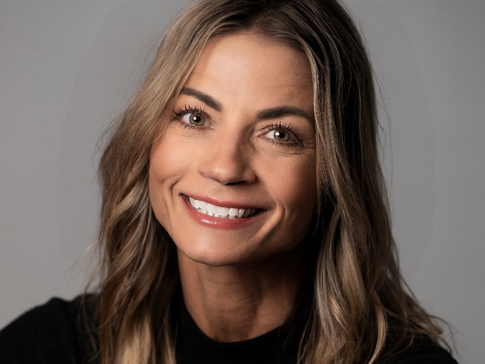 kimberly hower carouselimages amfamheadshots13