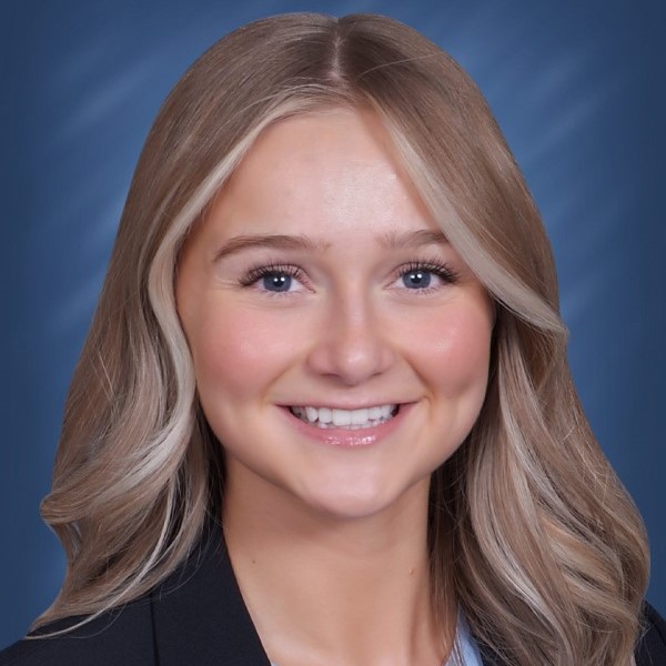 Halle Espinosa
