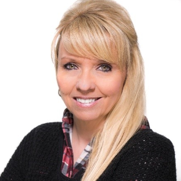 tracie warder profilephoto