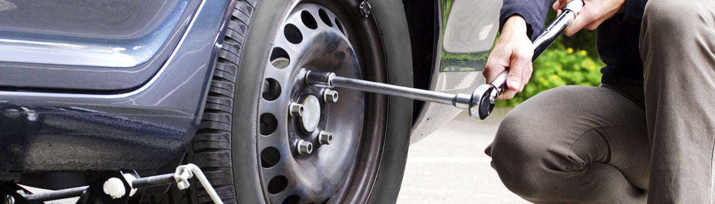 How To Fix A Flat Tire In 7 Simple Steps - Dennis Service Center