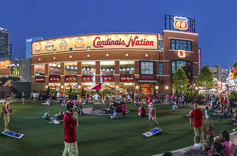 BPV_BuschII_Night_820x540