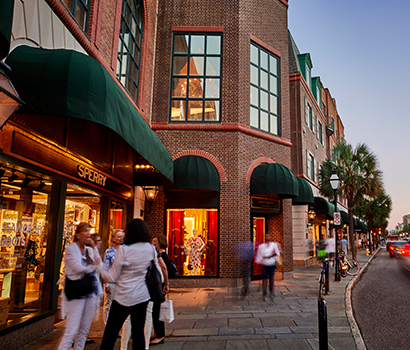 CP_Shops_KingSt_Sperry_410x350