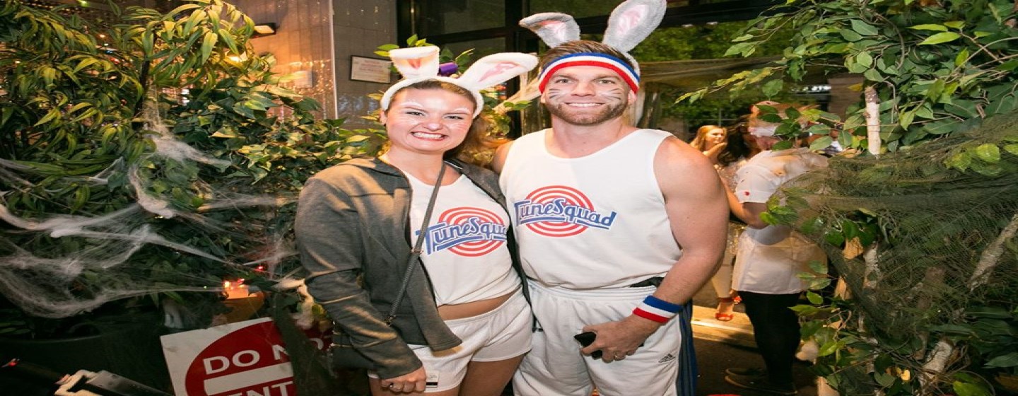 90s Bar Crawl Resize