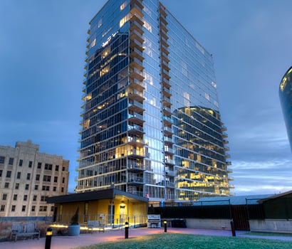 1LTNewExteriorRoffTopDogPark410*350