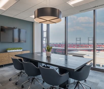 SPKStlSmallConfRoomEmptyNEW410*350