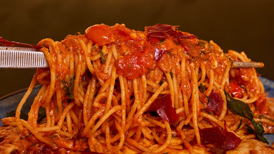 Factoria de Azucar's Milanesa Spaghetti Pomodoro.