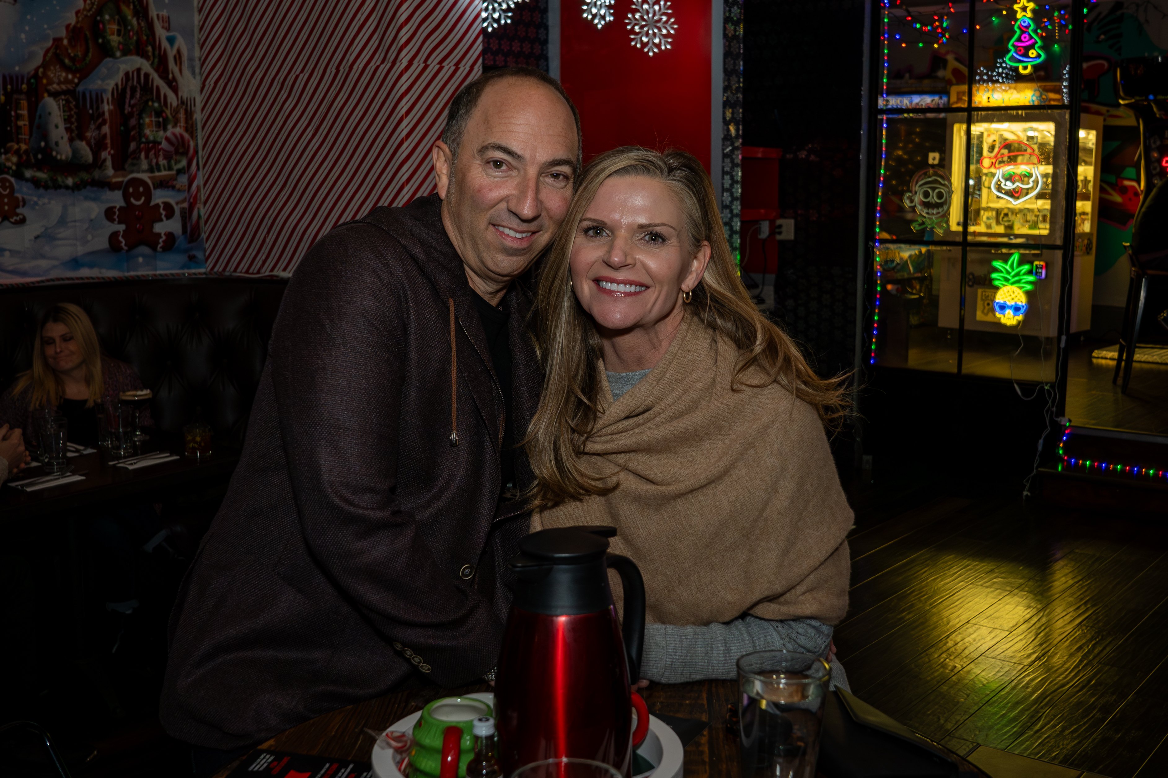 An image of a couple at Tinsel Tavern.