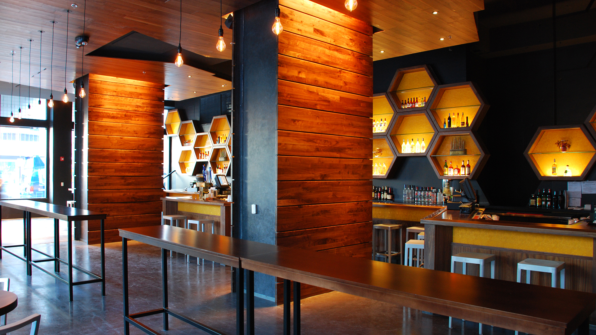 Indie on Main - View of dining area