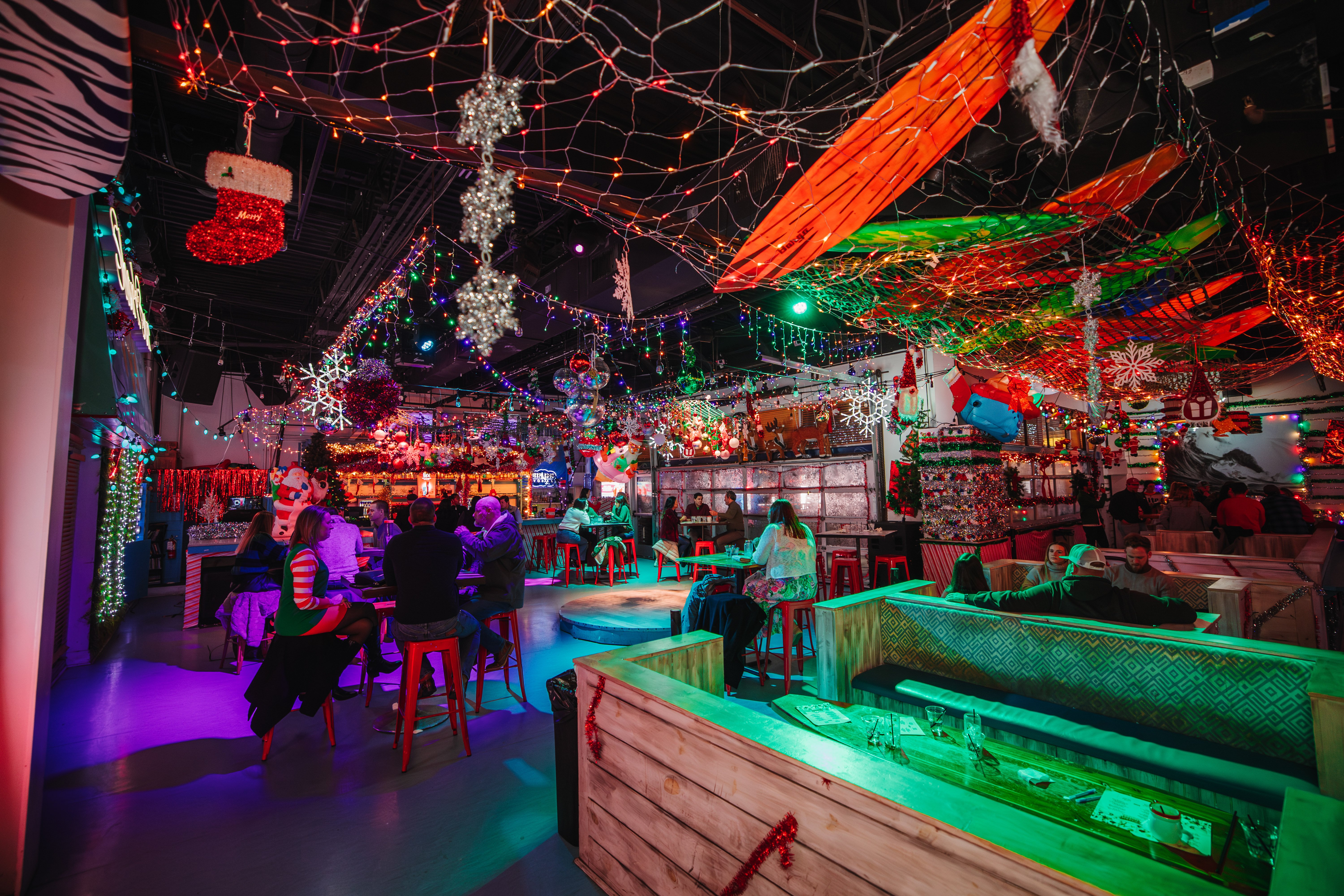 Tinsel Tavern Holiday Pop-Up Bar at Kansas City Live!