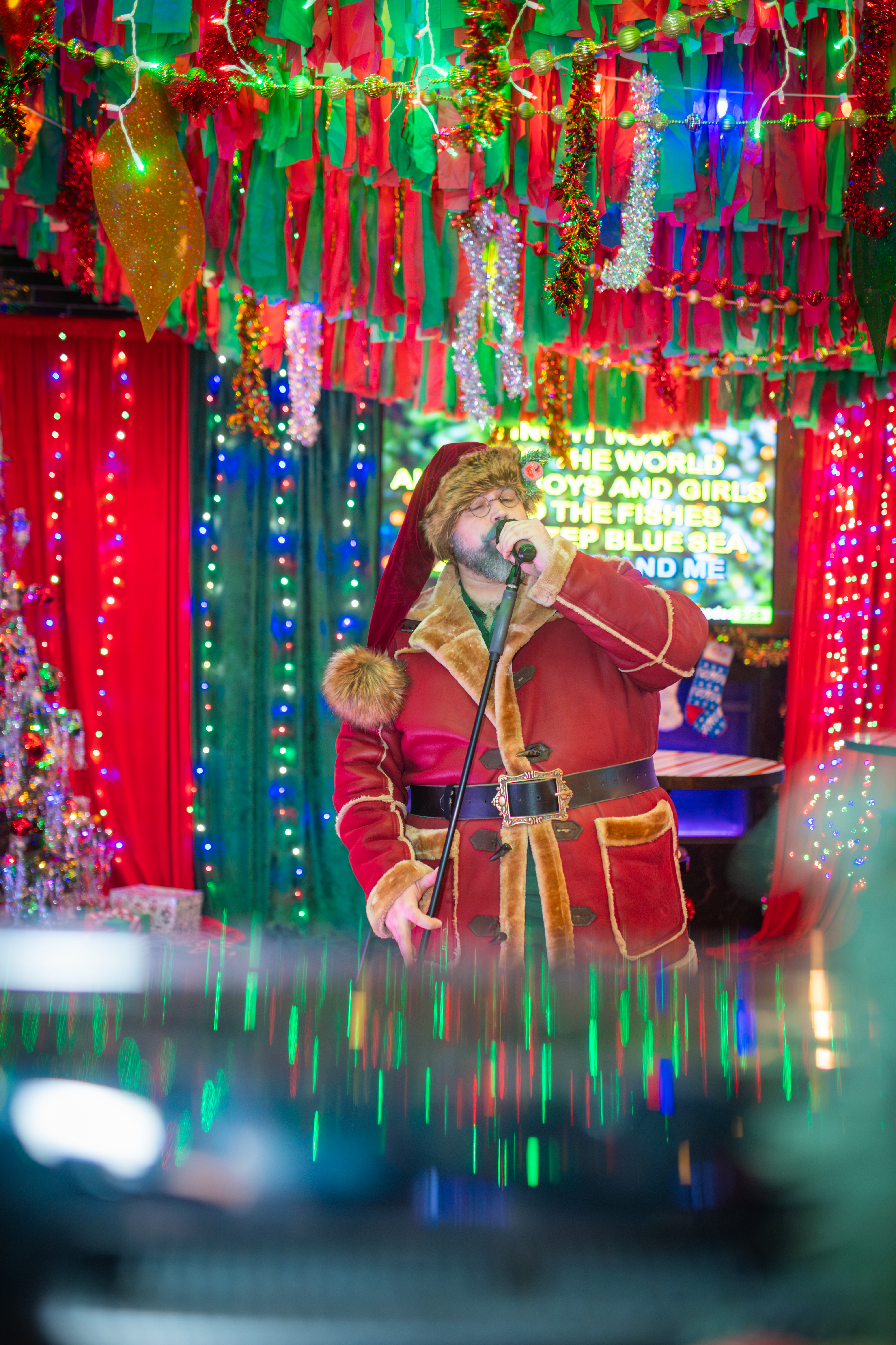 Tinsel Tavern Karaoke