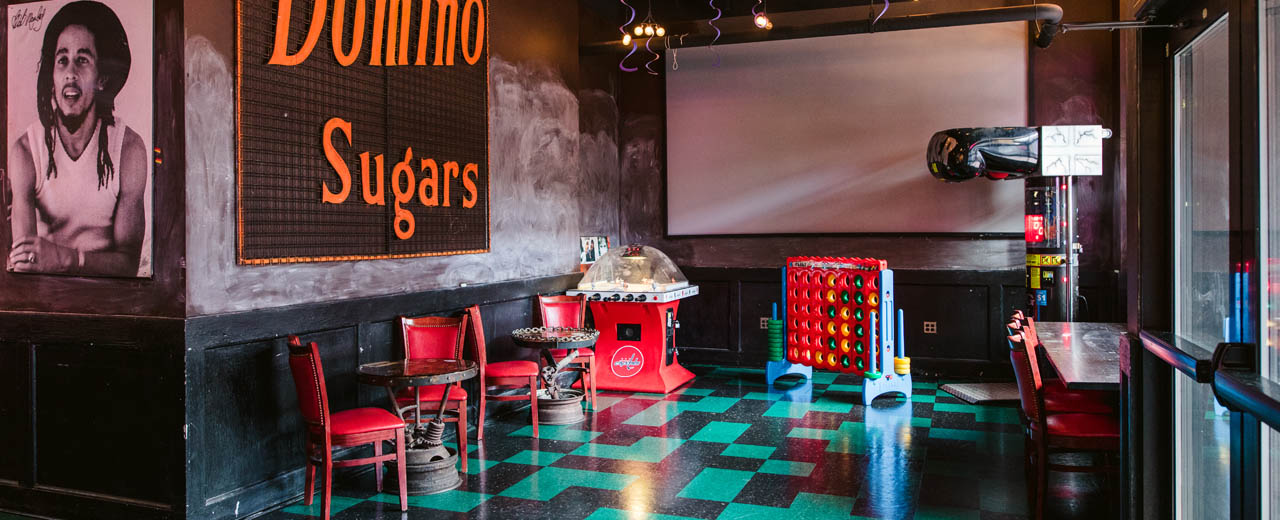 PrivateEvents_LuckiesLiquors_Carousel_1