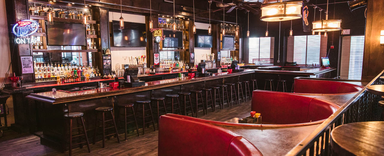 PrivateEvents_LuckiesTavern_Carousel_1