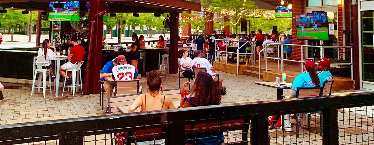 XFL_OutdoorPatio110_1440x560