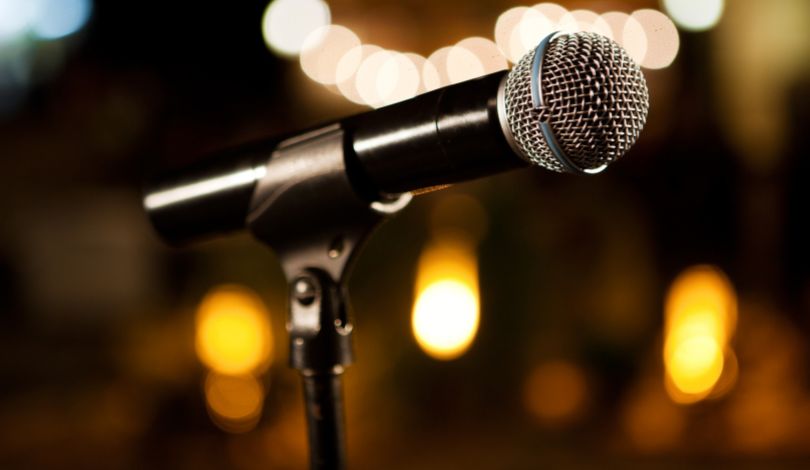 image of a microphone on a microphone stand