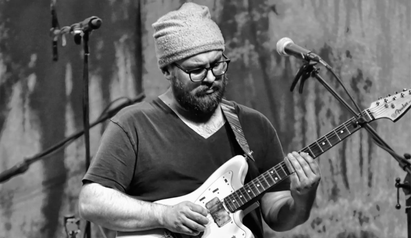 Photo of musician Jerry Lee