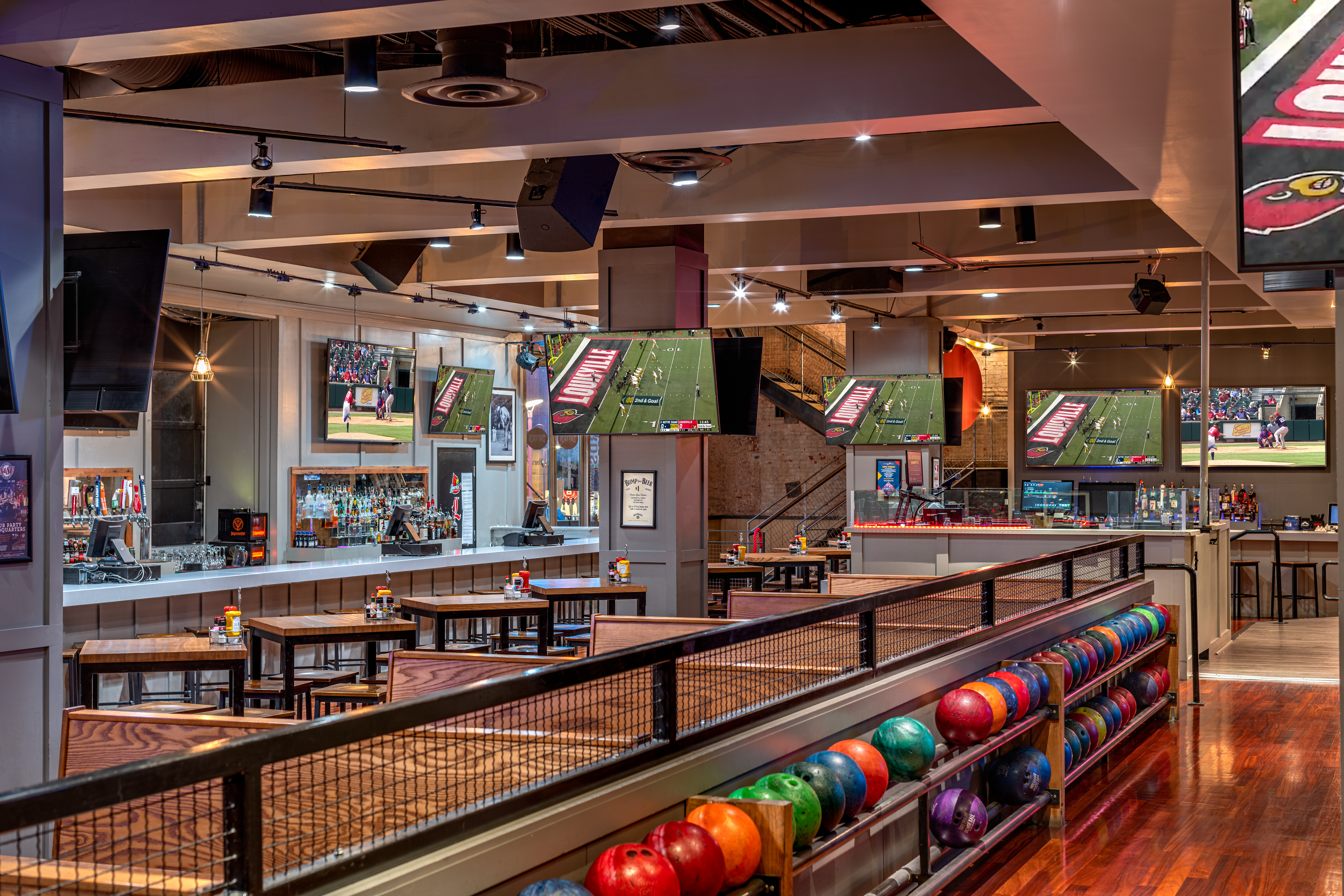 Sports & Social bowling lanes with tables 