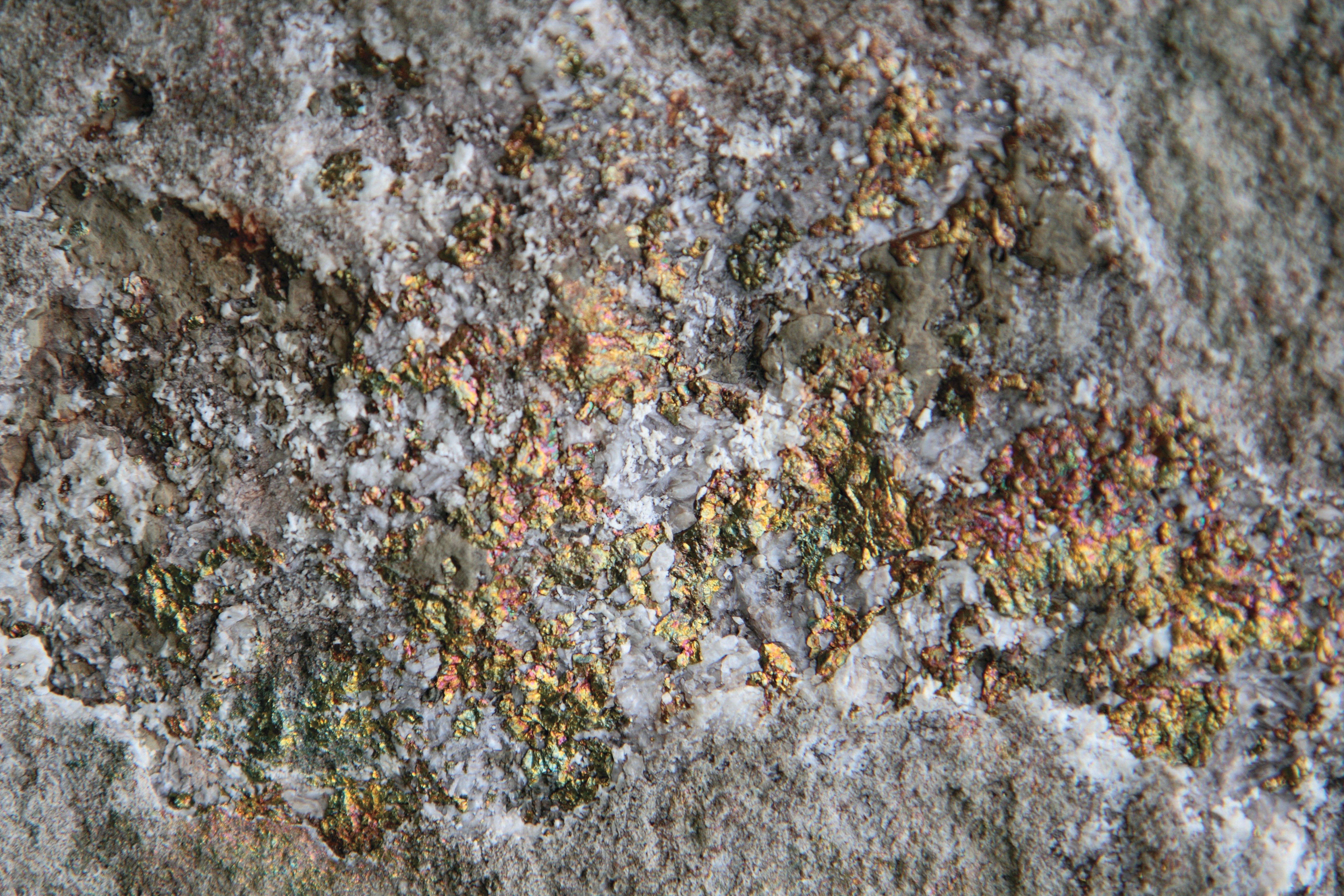 Base metals underlay