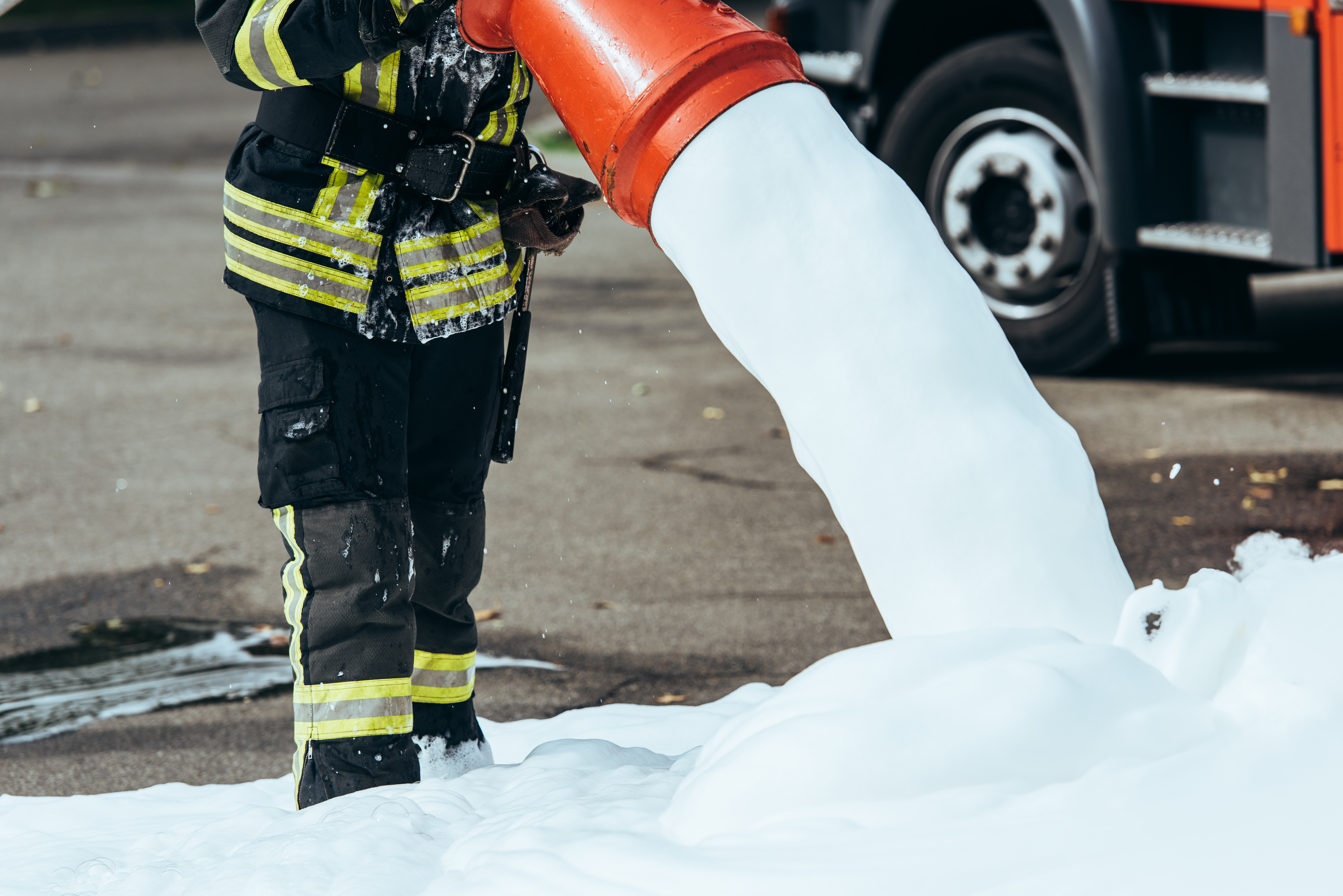 firefighting foam with pfas