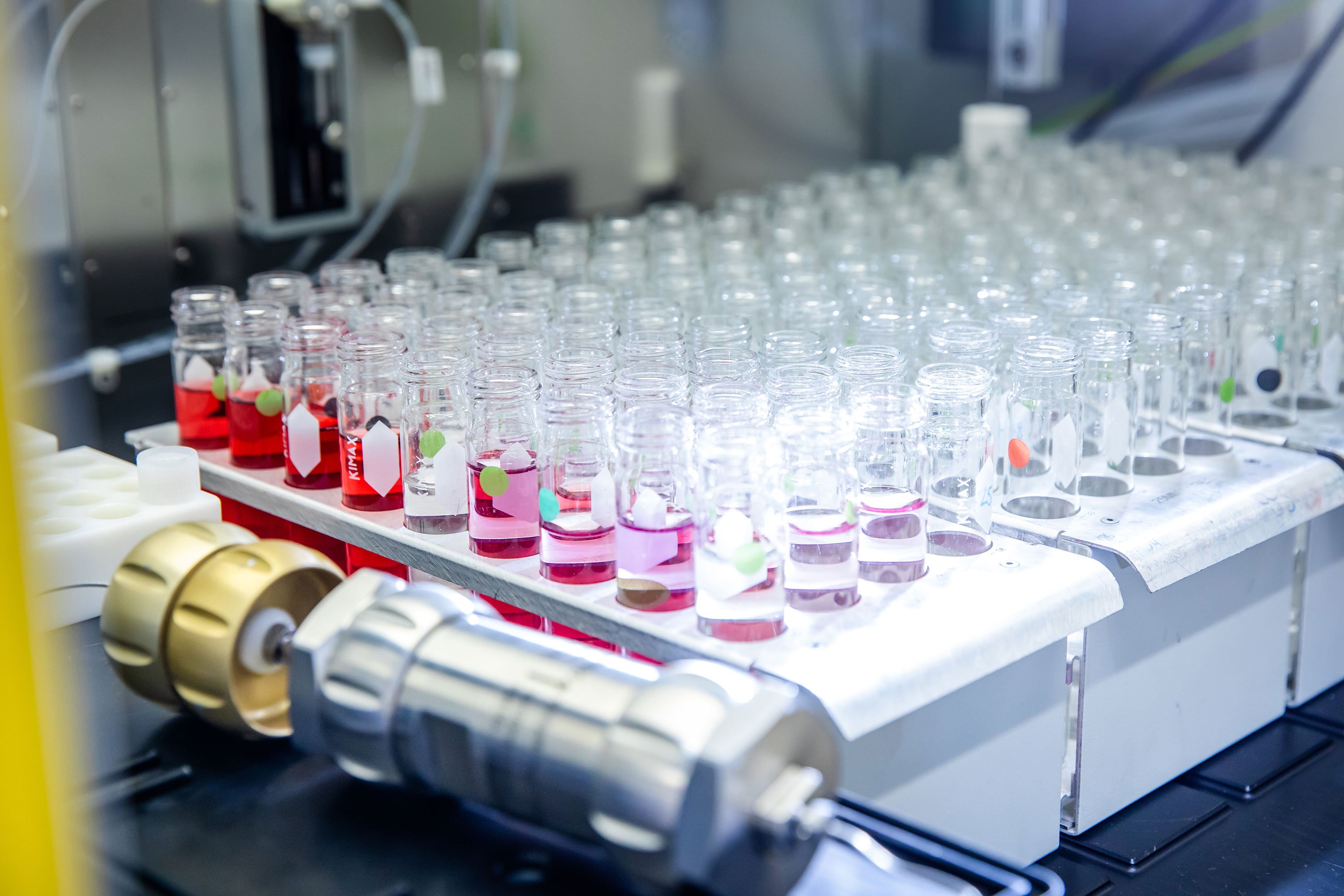 An array of liquid samples is waiting for analysis by LC-MS