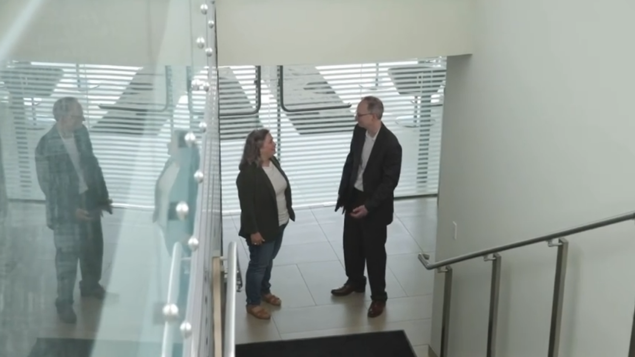 No video playback capabilities No video playback capabilities