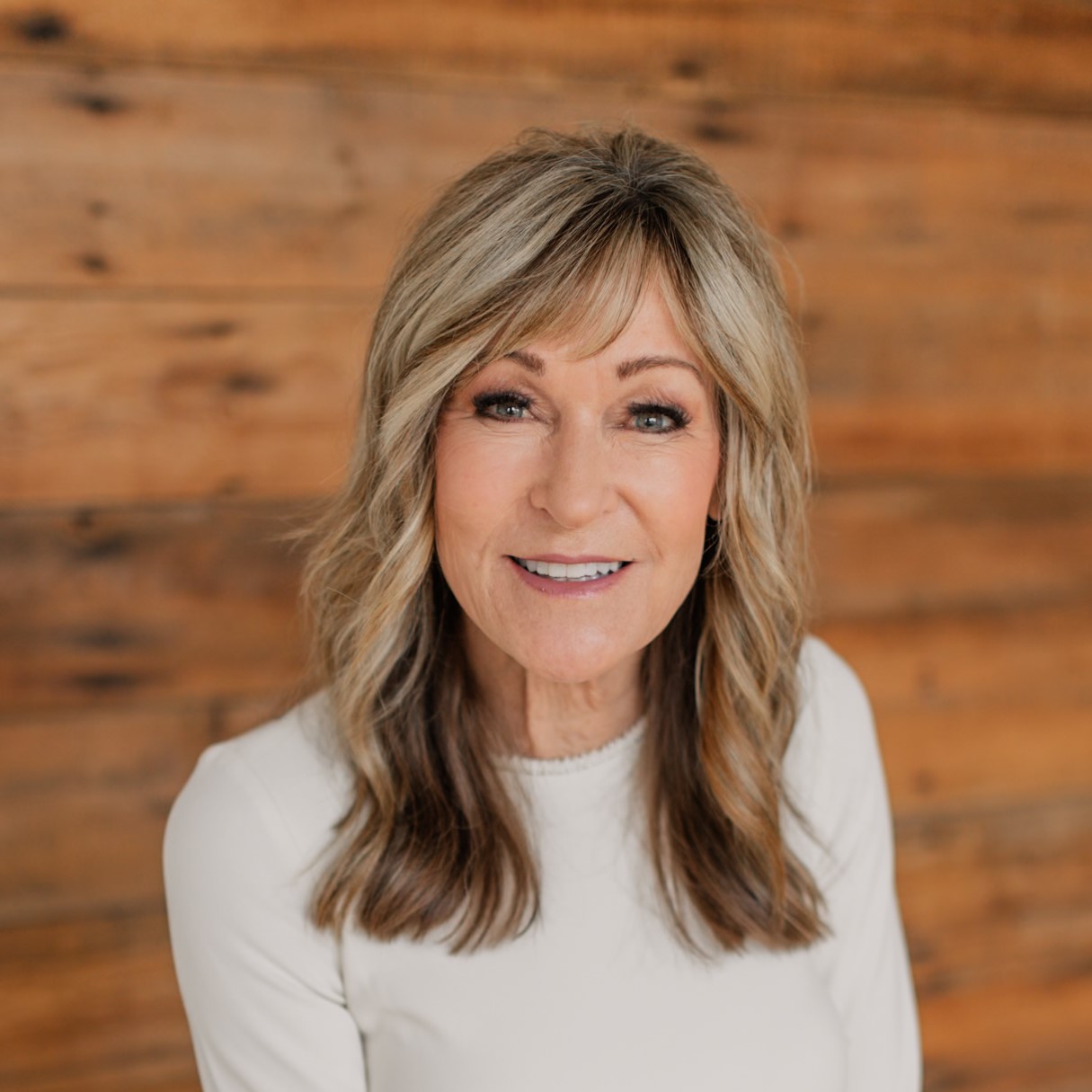 shelly elliott profilephoto