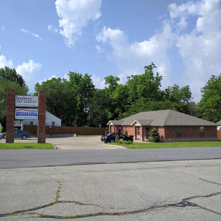 821 s elliott ave  a aurora 65605 officeimage