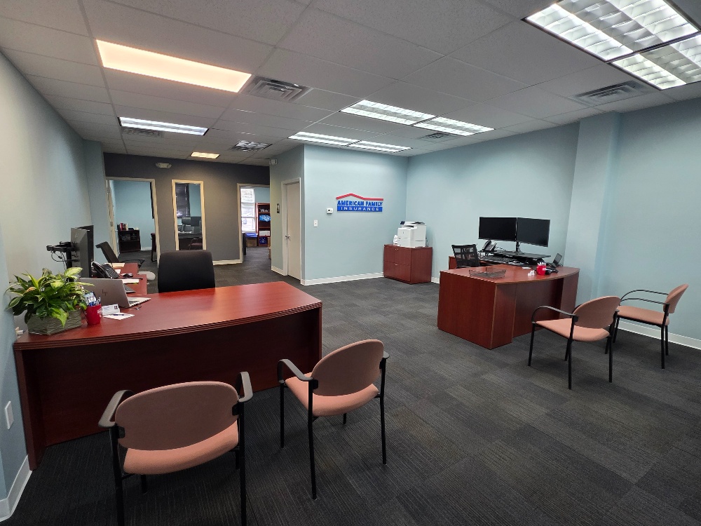 6e77officepic