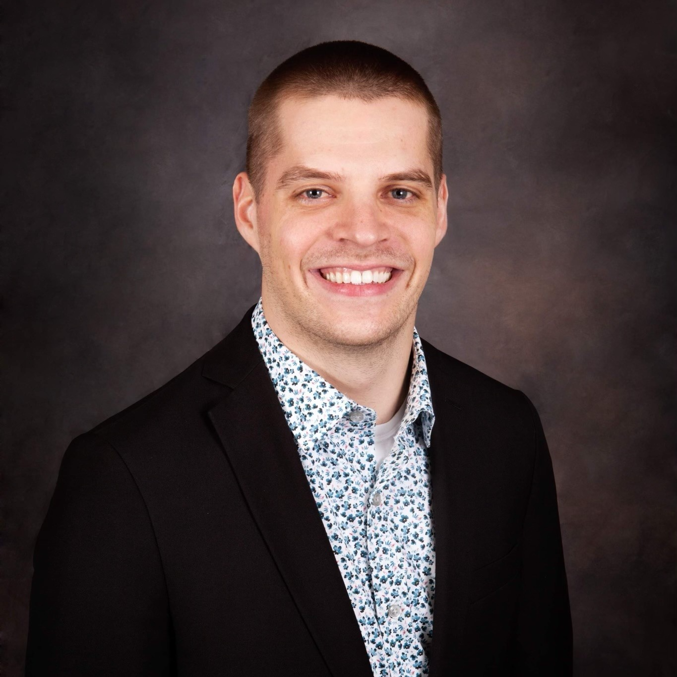 alexander knutson profilephoto